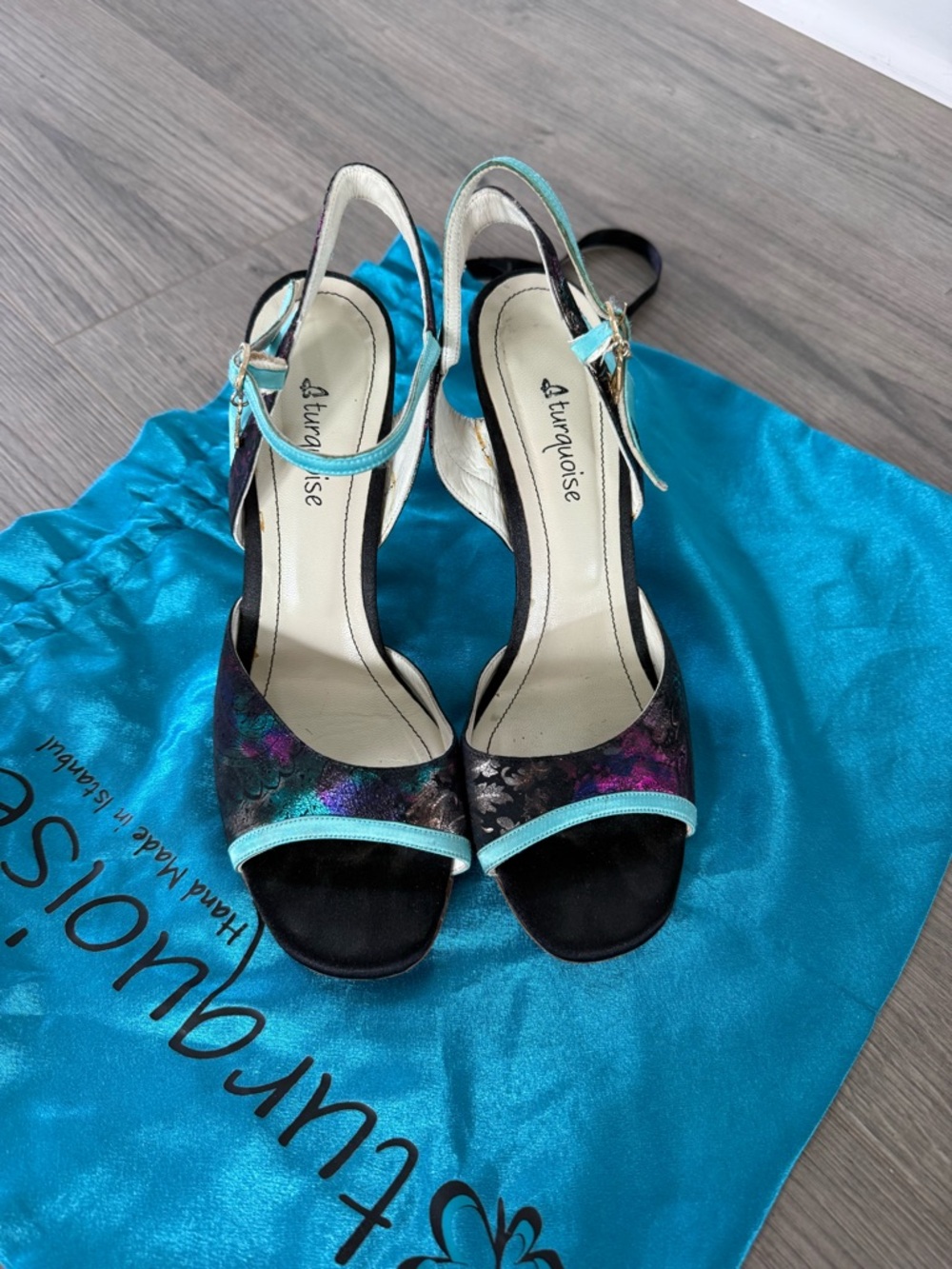 Argentine tango woman shoes by famous turkish brand Turquoise